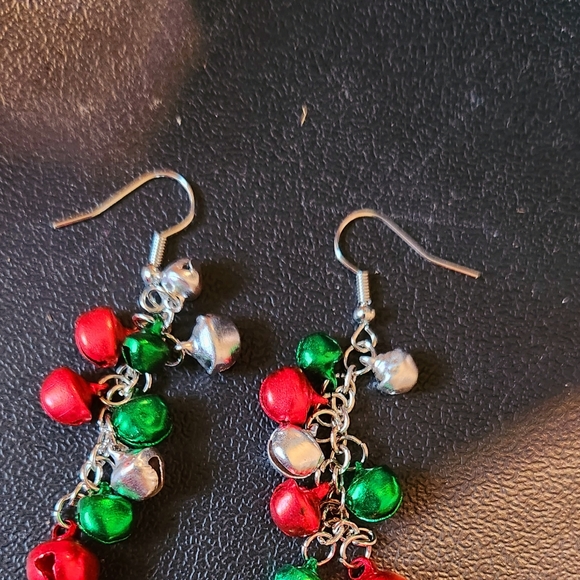 Miniature Christmas Bells Dangle Earrings Christmas Season Holiday Season NWT - Picture 5 of 6
